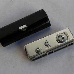 Ancienne Caméra de poche Yashica Atoron Japon