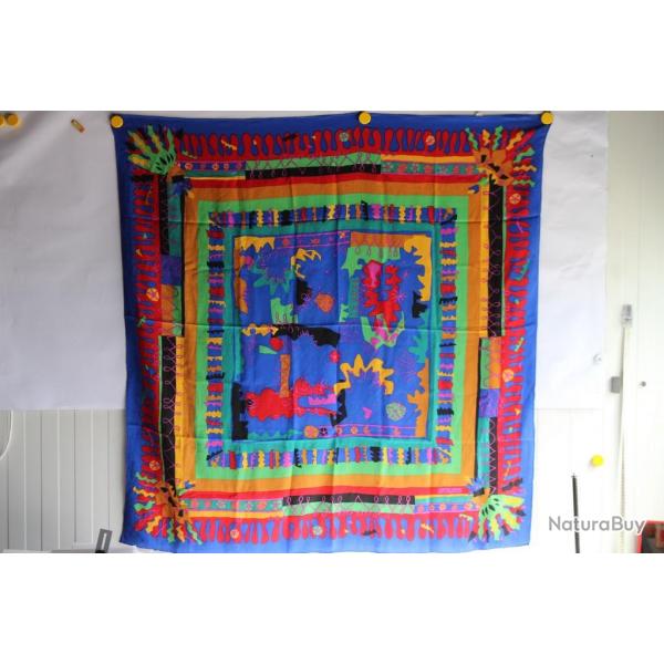 LOUIS FERAUD Chle Foulard en crpe de soie