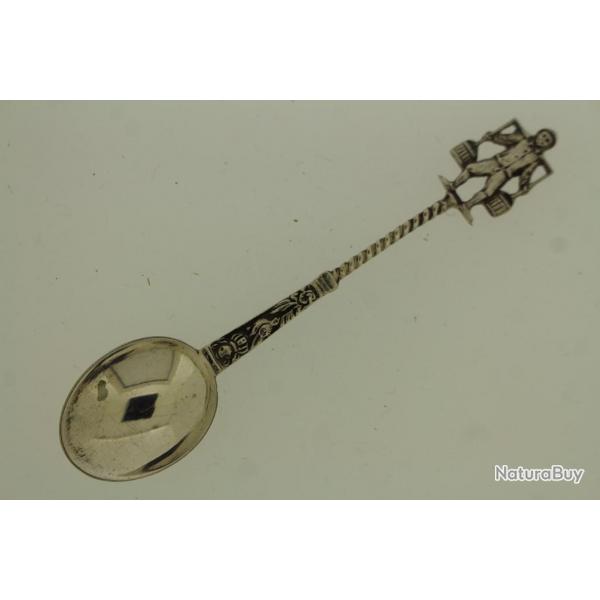 Petite cuillre Porteur d'eau argent massif