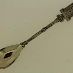 Petite cuillère Porteuse d'eau argent massif