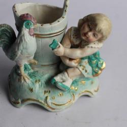 Pyrogène porcelaine ancien L'enfant et le coq
