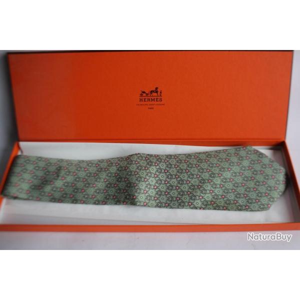 Cravate soie HERMES 7575 SA