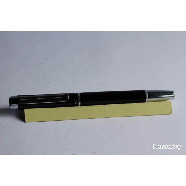 Stylo bille PELIKAN Pura noir et argent