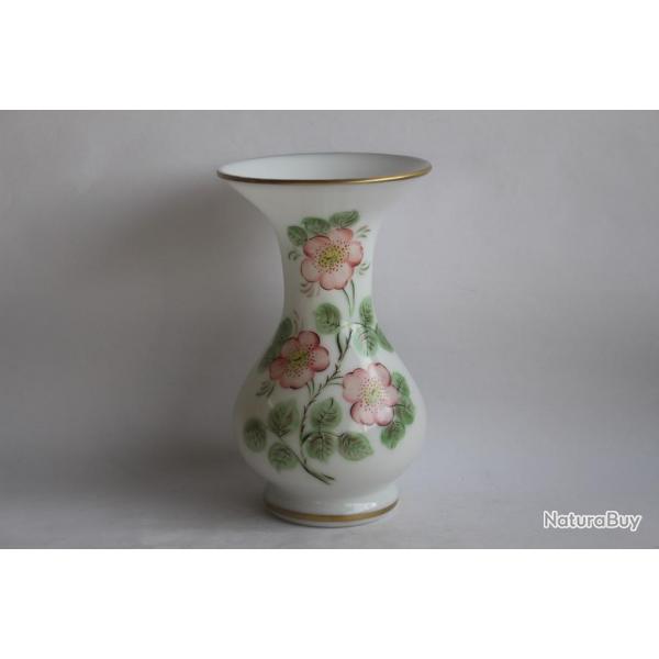 Ancien vase opaline maille