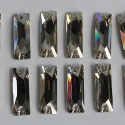 SWAROVSKI 12 x Boutons cristal 3255 Cosmic Baguette