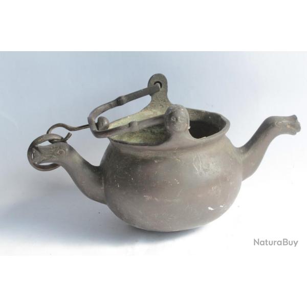 Puisette bronze Haute poque