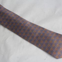 HERMÈS Cravate soie 7986 EA