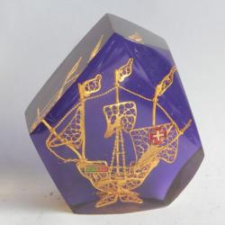 Presse-papier Bateau Portugal Résine inclusion