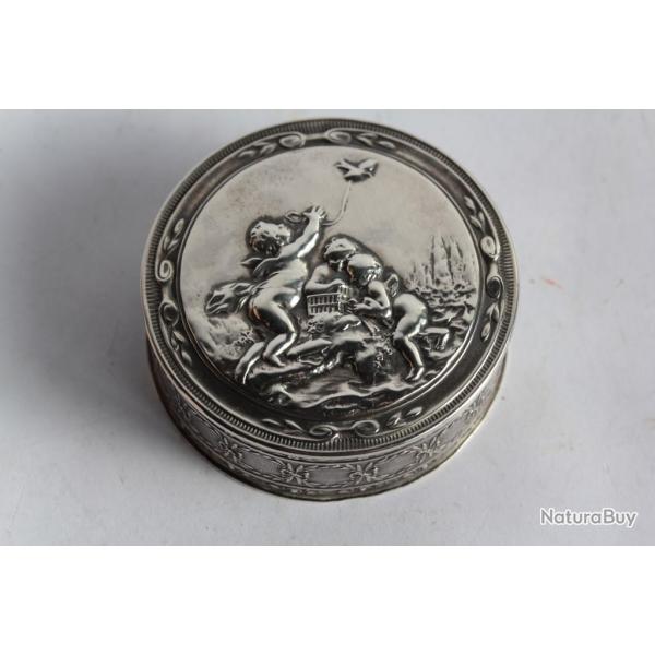 Petite boite  poudre argent massif Angelots Amours