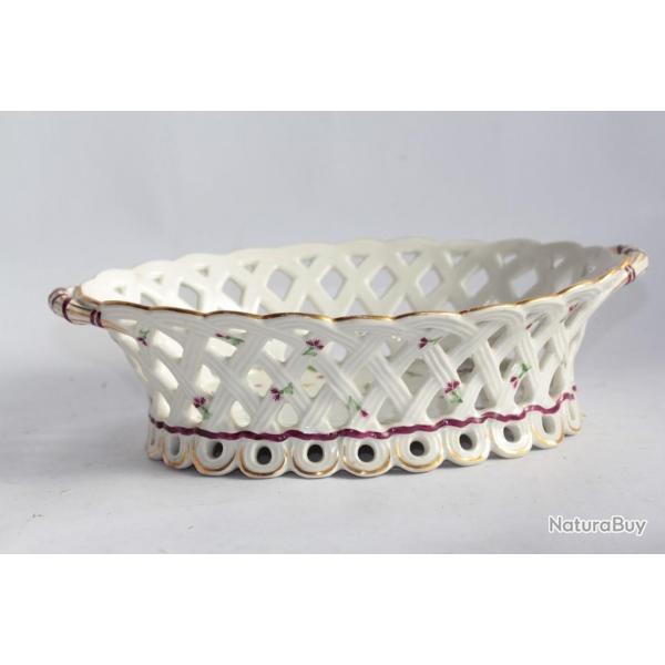 Corbeille porcelaine ajoure Nyon Suisse
