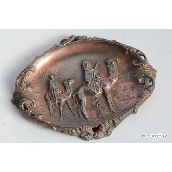 Ancien vide poche orientaliste