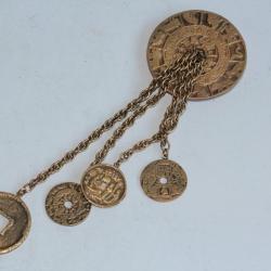 Broche Joseff of Hollywood design vintage