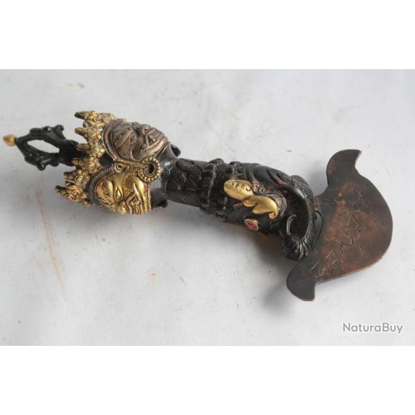 Ancien couperet de rituel bouddhiste Kartika turquoise corail