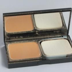 BOBBI BROWN Fond de teint poudre Golden 6