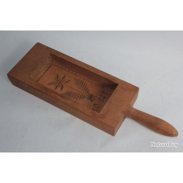 Moule  beurre bois 500 Gr Art populaire