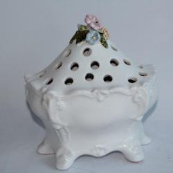 Bouquetière céramique de Moustier Lallier