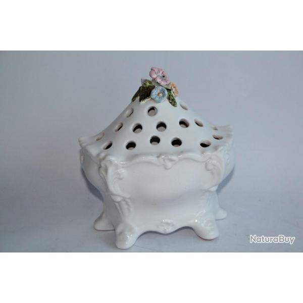 Bouquetire cramique de Moustier Lallier