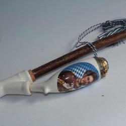 Ancienne pipe en porcelaine Roi Louis II Bavière
