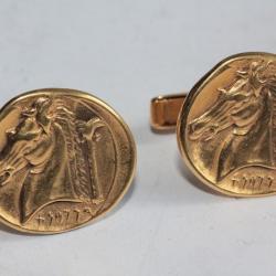 Boutons de manchettes plaqué or Cheval.