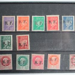 Timbres France général Pétain surcharge RF libération  1944 N/charnière