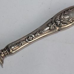 Sceau cachet argent massif