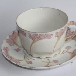 Tasse à chocolat porcelaine Art nouveau