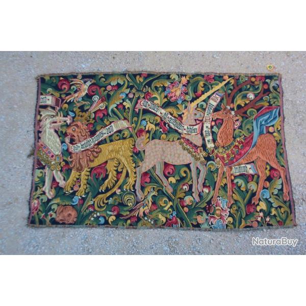 Tapisserie Mdivale laine Style Aubusson Licorne Lion