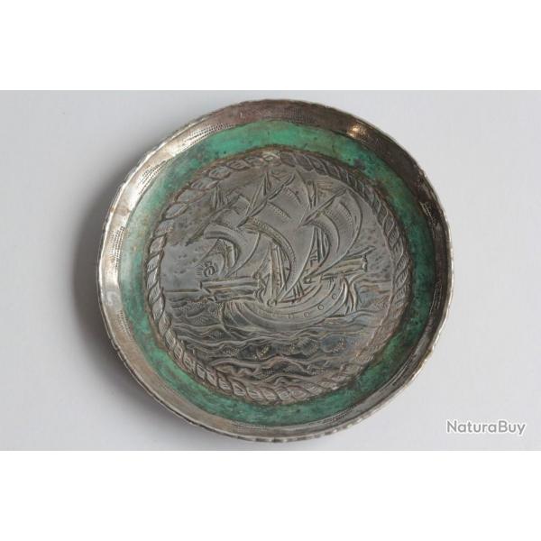 Coupelle dinanderie LOYS Lucha Bateau Art dco