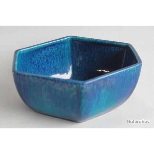 Coupelle Vinsare Svres cramique maille Art dco