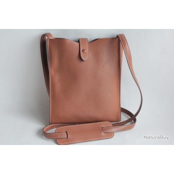 HERMES Sac Pochette uniforme bandoulire Onimaitou cuir marron