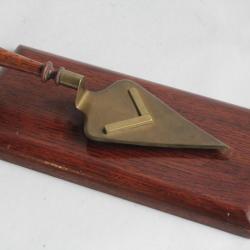 Pince de bureau Truelle Franc-maçon