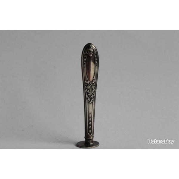 Sceau cachet argent massif