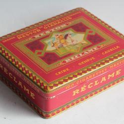 Boîte à Cigarettes tôle Nestor Gianaclis Réclame