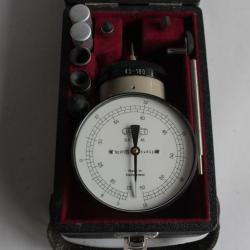 Ancien Tachymètre portatif Jaquet N°620-623