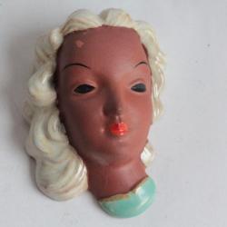 GOLDSCHEIDER Masque mural visage femme céramique 8248