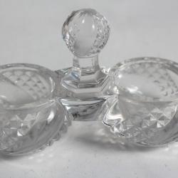 BACCARAT Salière cristal moulé Serpentine