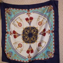 Foulard soie Emilio CARDUCCI mode luxe