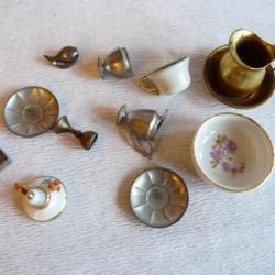 Ensemble de vaisselle maison de poupée