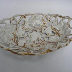 Corbeille porcelaine Vieux Paris XIXe siècle