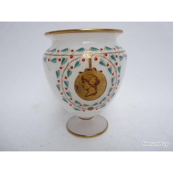 Vase opaline Napolon III antiquits