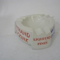 Cendrier publicitaire alcool WYNAND FOCKINK