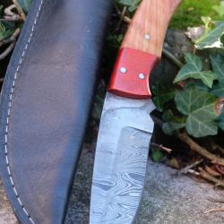 Couteau Skinner Damas Lame Drop Point Acier 256 Couches Manche 2 Bois Etui Cuir Fabric Artisanale