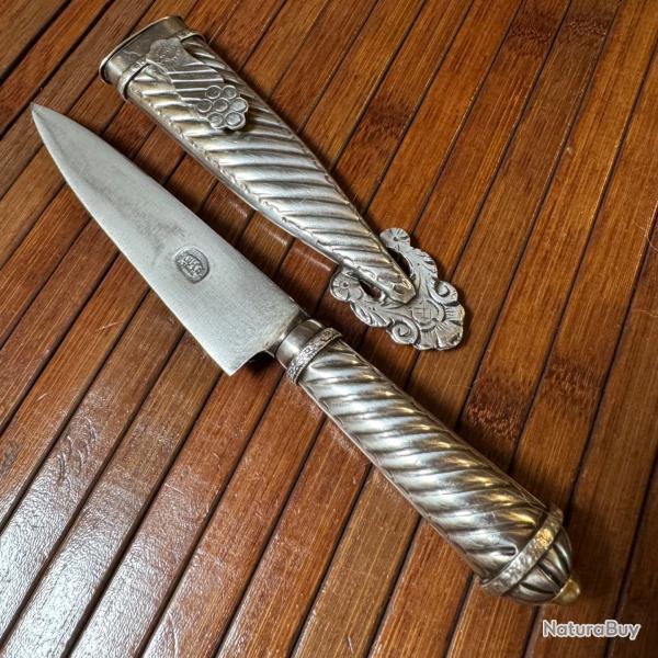 SUPERBE COUTEAU DE GAUCHO ARGENTINS LAME POINÇONNÉ DE JU-CA MÉTAL ARGENTÉ