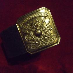 Ceinturon de Sapeur -Pompier complet avec boucle laiton .(collection ) . LOT N 1 .