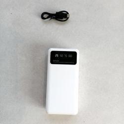 ENCHERE BATTERIE 20 000AH POUR GILET/VESTE CHAUFFANTE / TELEPHONE ETC NEUF SOUS EMBALLAGE