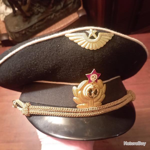 Rare casquette d'officier Soviétique années 80 de l'aéronavale.