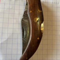 couteau manche bois lame damas