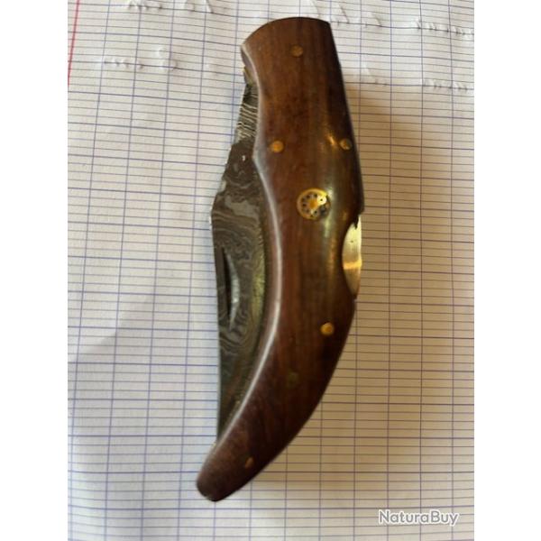 couteau manche bois lame damas