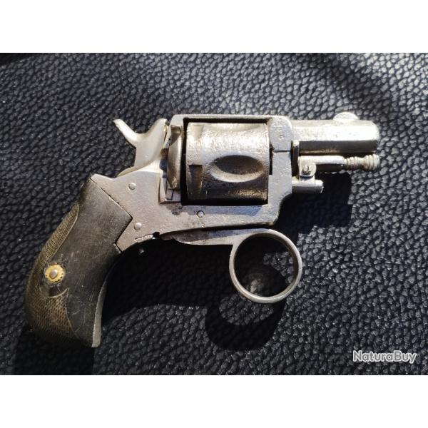 Bulldog Manufrance REVOLVELO