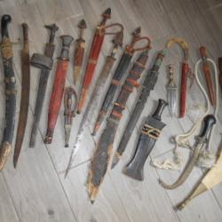 LOT SABRES/COUTEAUX AFRICAINS